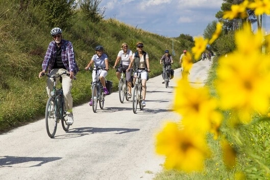 Die Landpartie geht mit 97 Rad- und Wanderreisen ins neue Jahr
