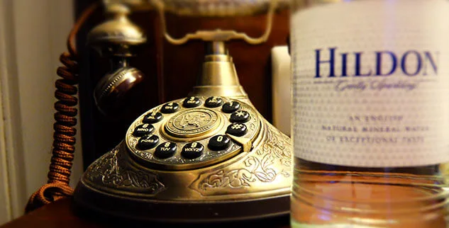 Altes Telefon aus England