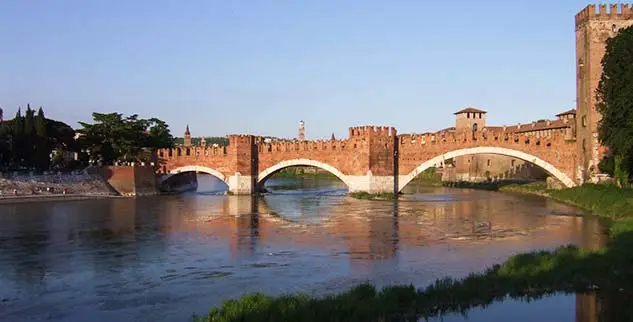 Italien
