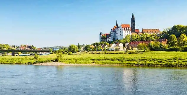 Flussradweg am Torgau Schloss (Die Landpartie)