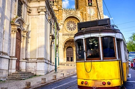 Die Landpartie: Rad- und Wanderreisen in Silvester in Lissabon 